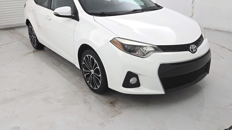 2014 Toyota Corolla S Hero Image