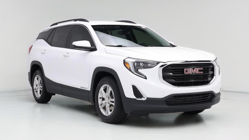 2020 GMC Terrain SLE Hero Image