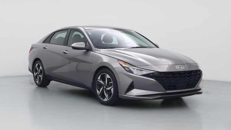 2023 Hyundai Elantra SEL Hero Image