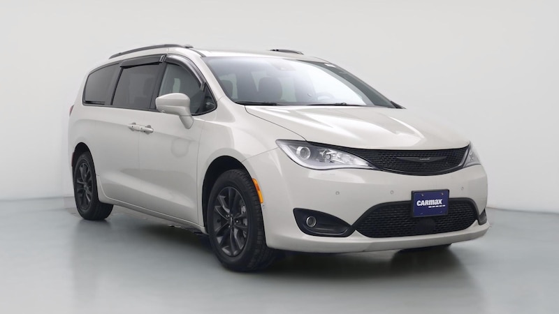 2020 Chrysler Pacifica Launch Edition Hero Image