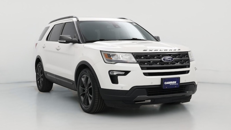 2018 Ford Explorer XLT Hero Image