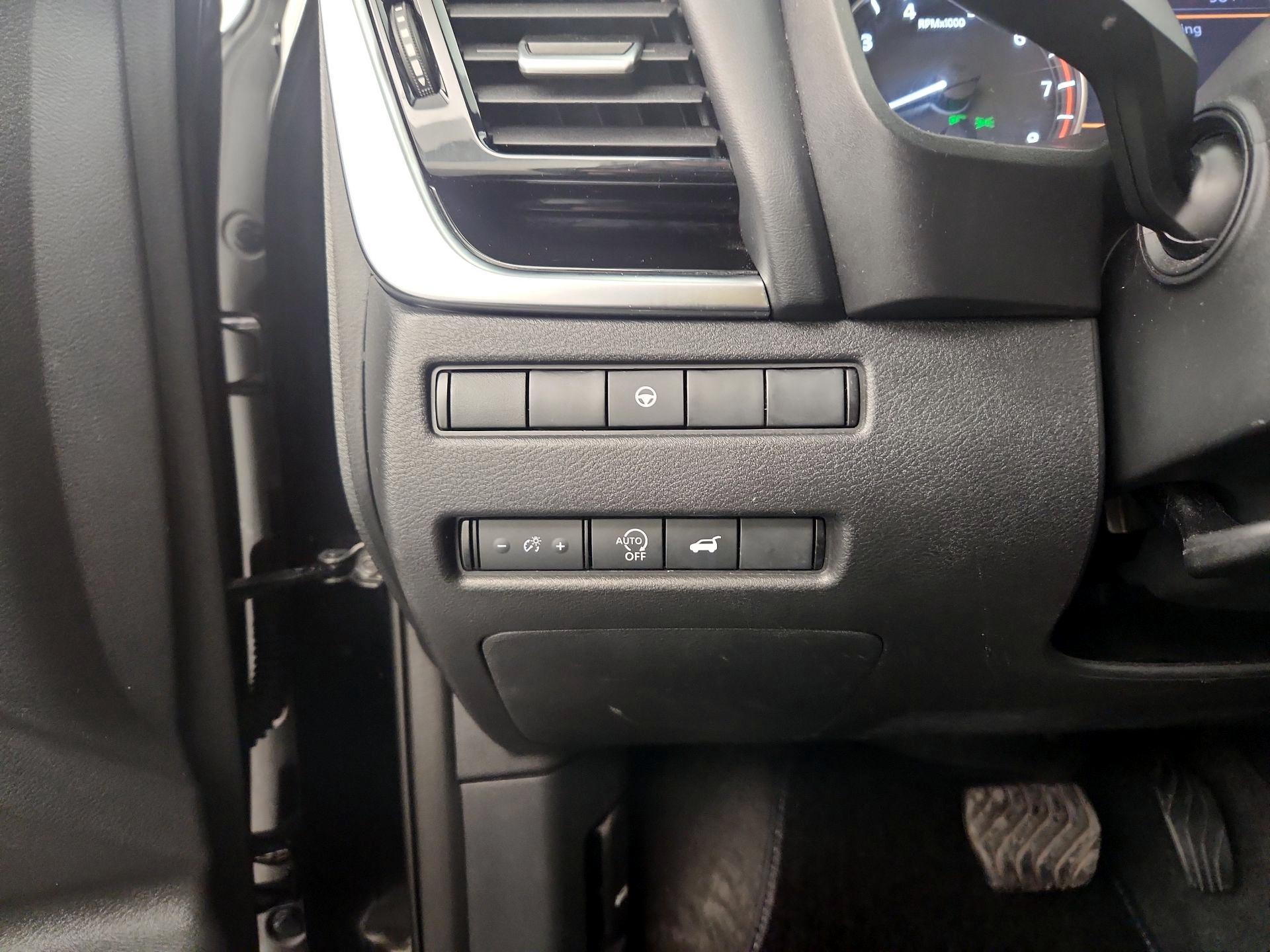 Thumbnail: 2023 Nissan Rogue - 13