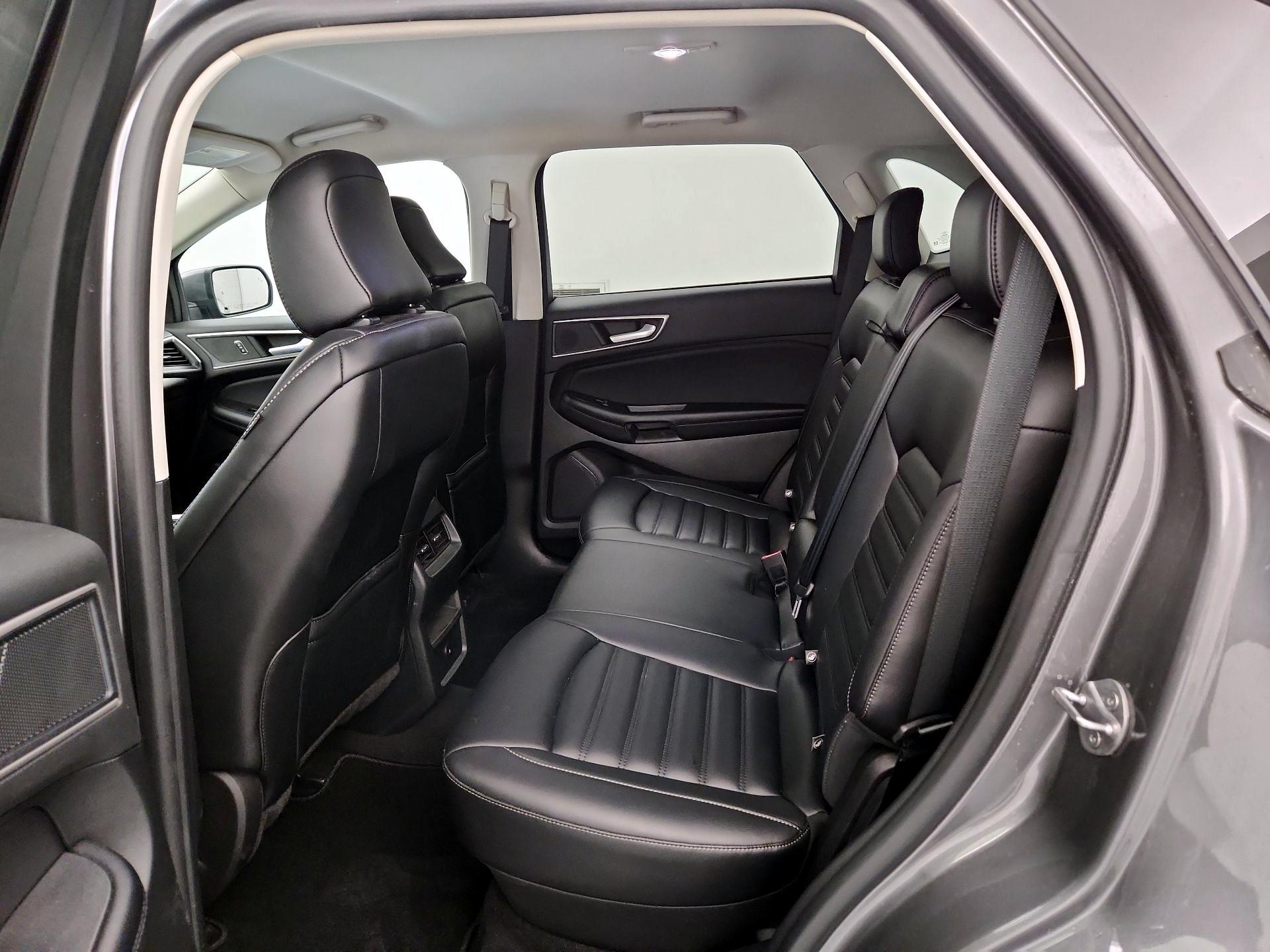 Thumbnail: 2023 Ford Edge - 19