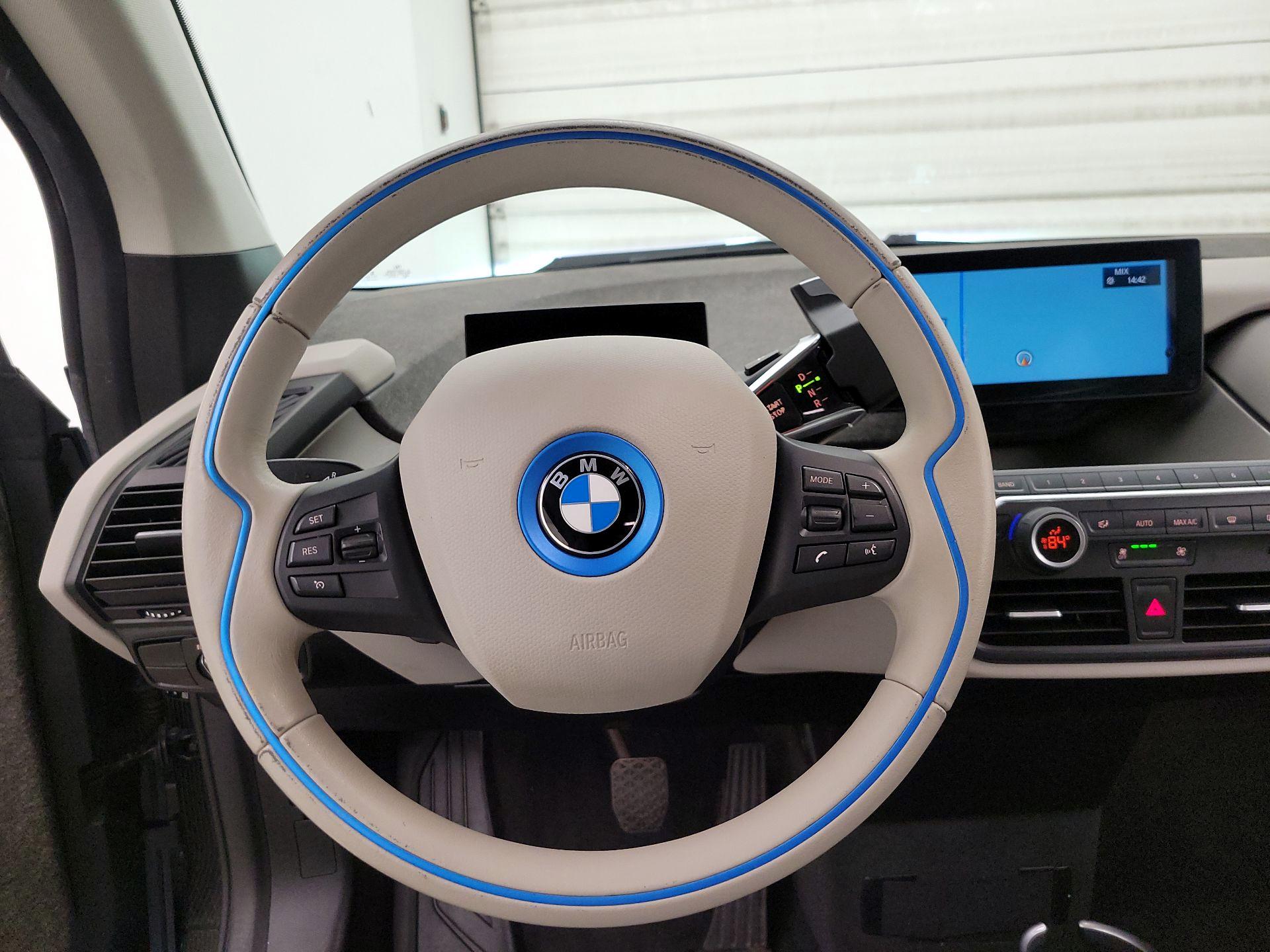 Thumbnail: 2016 BMW i3 - 10