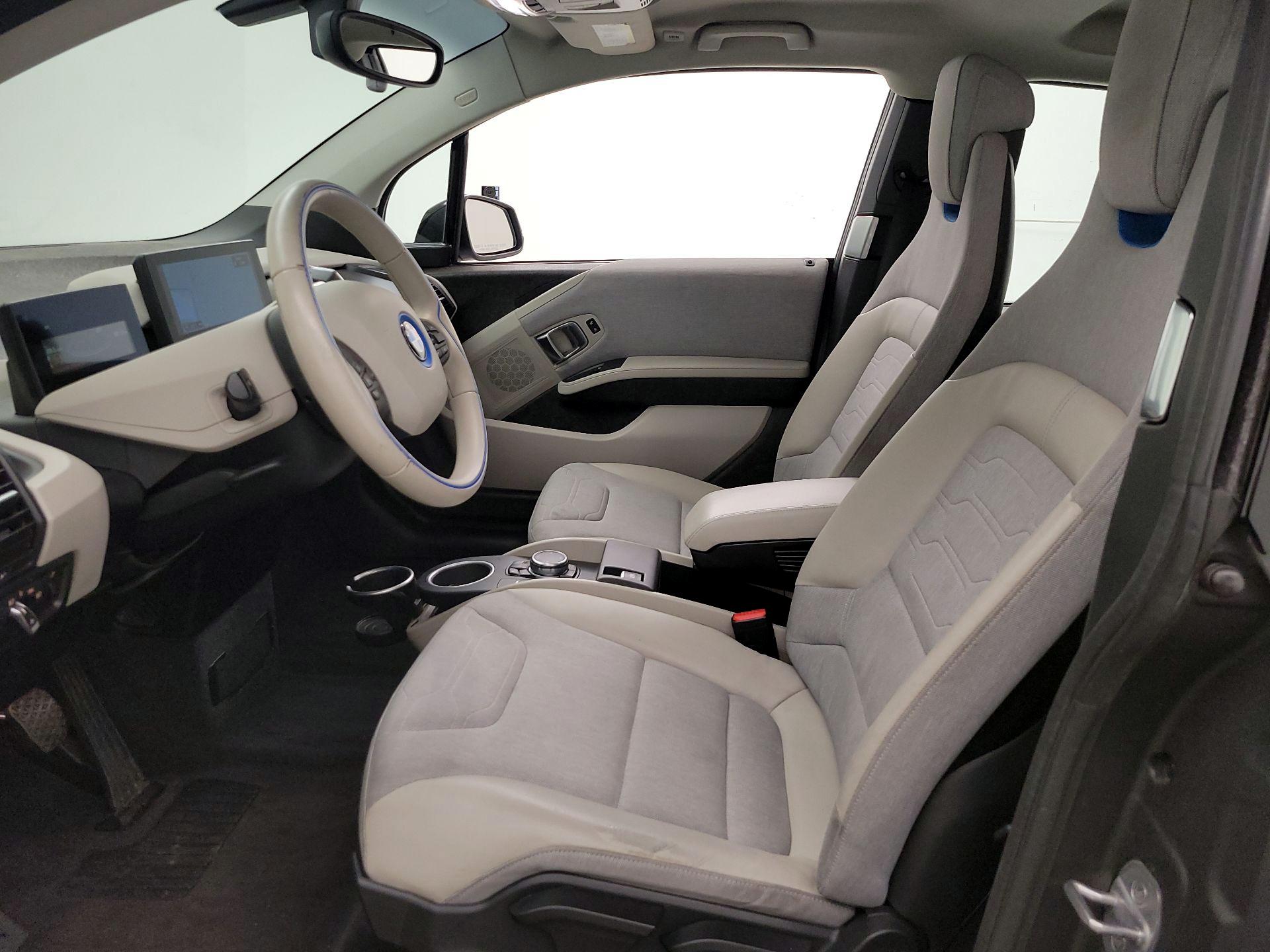 Thumbnail: 2016 BMW i3 - 11