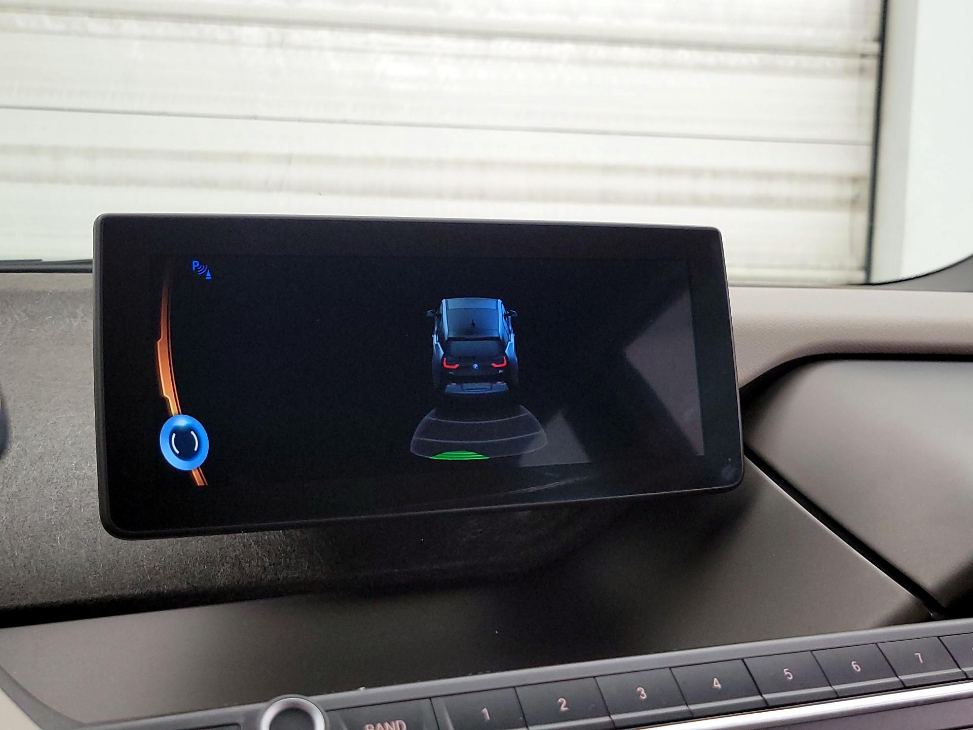 Thumbnail: 2016 BMW i3 - 15