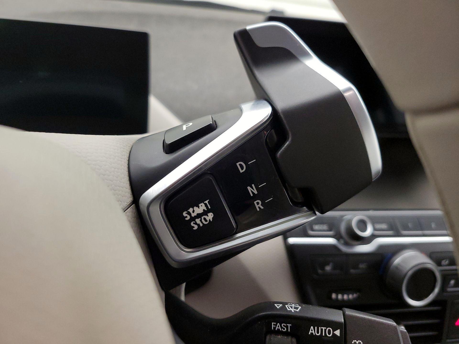 Thumbnail: 2016 BMW i3 - 18