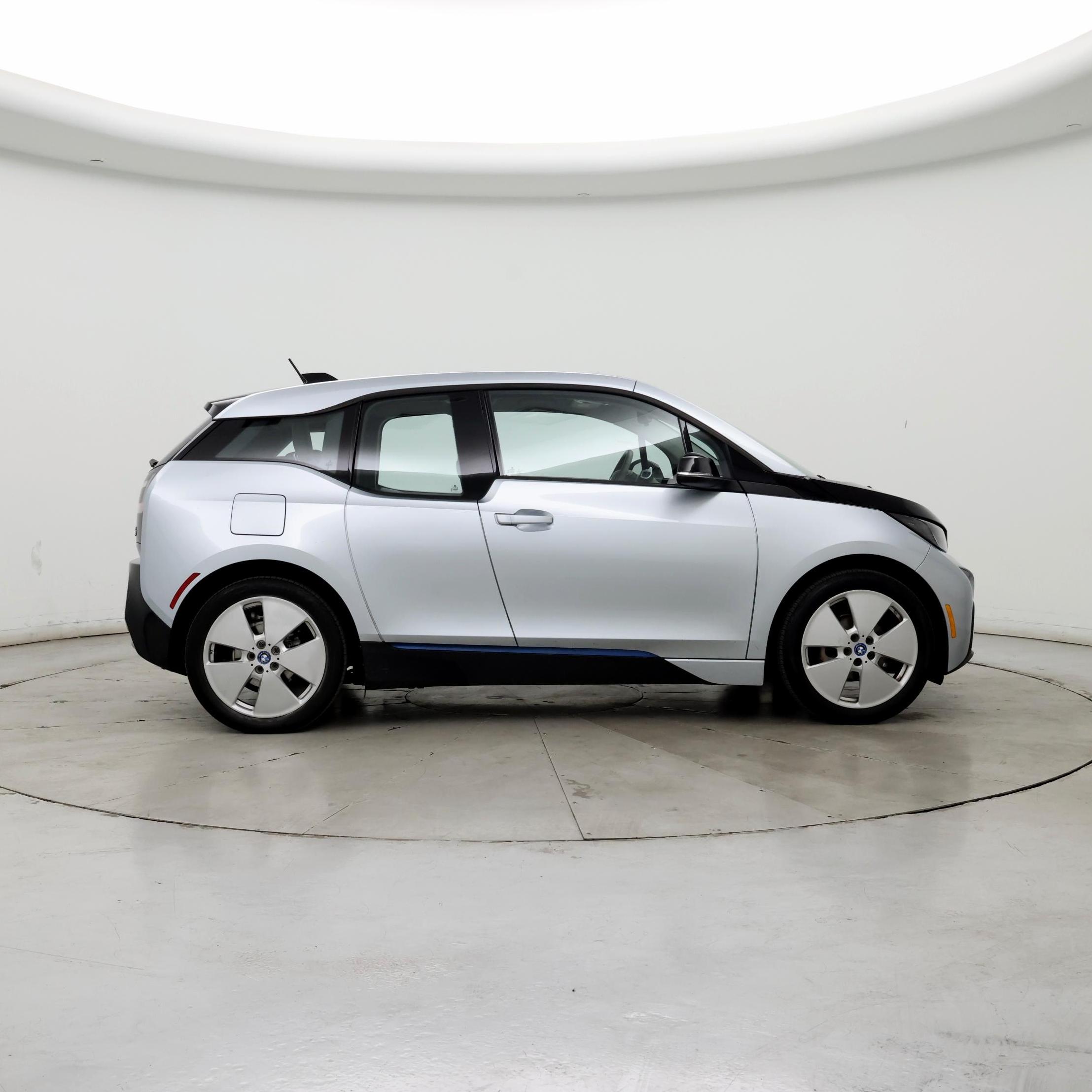 Thumbnail: 2016 BMW i3 - 7