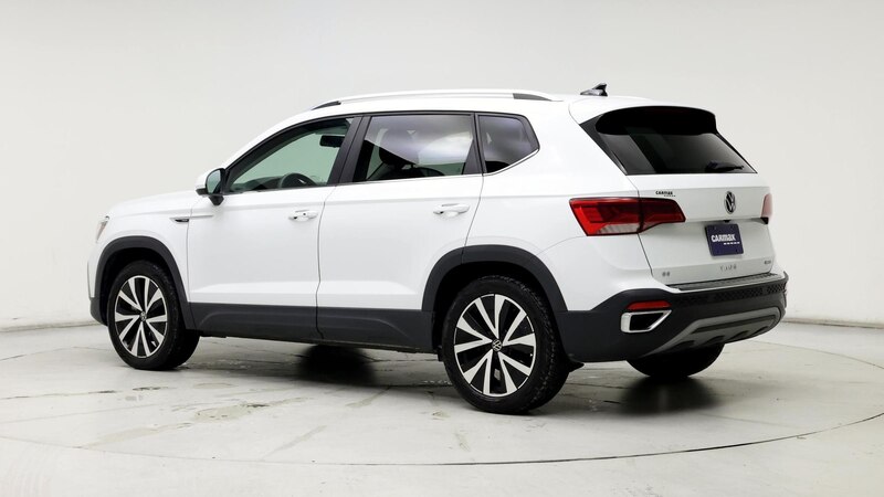 2022 Volkswagen Taos SE 2