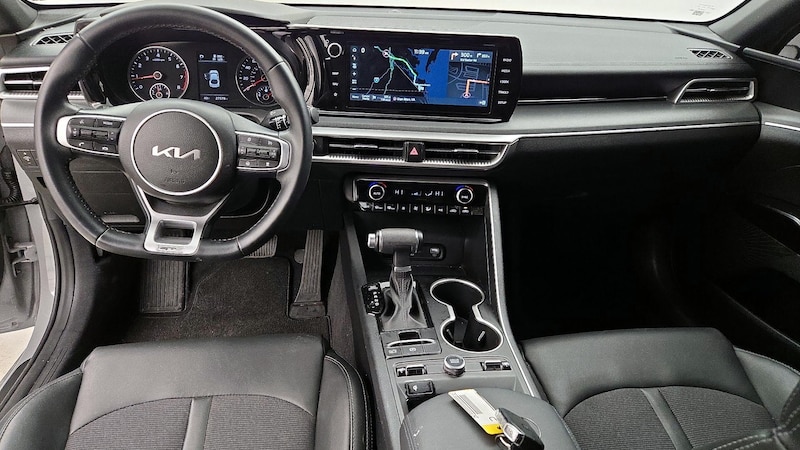 2024 Kia K5 GT-Line 9