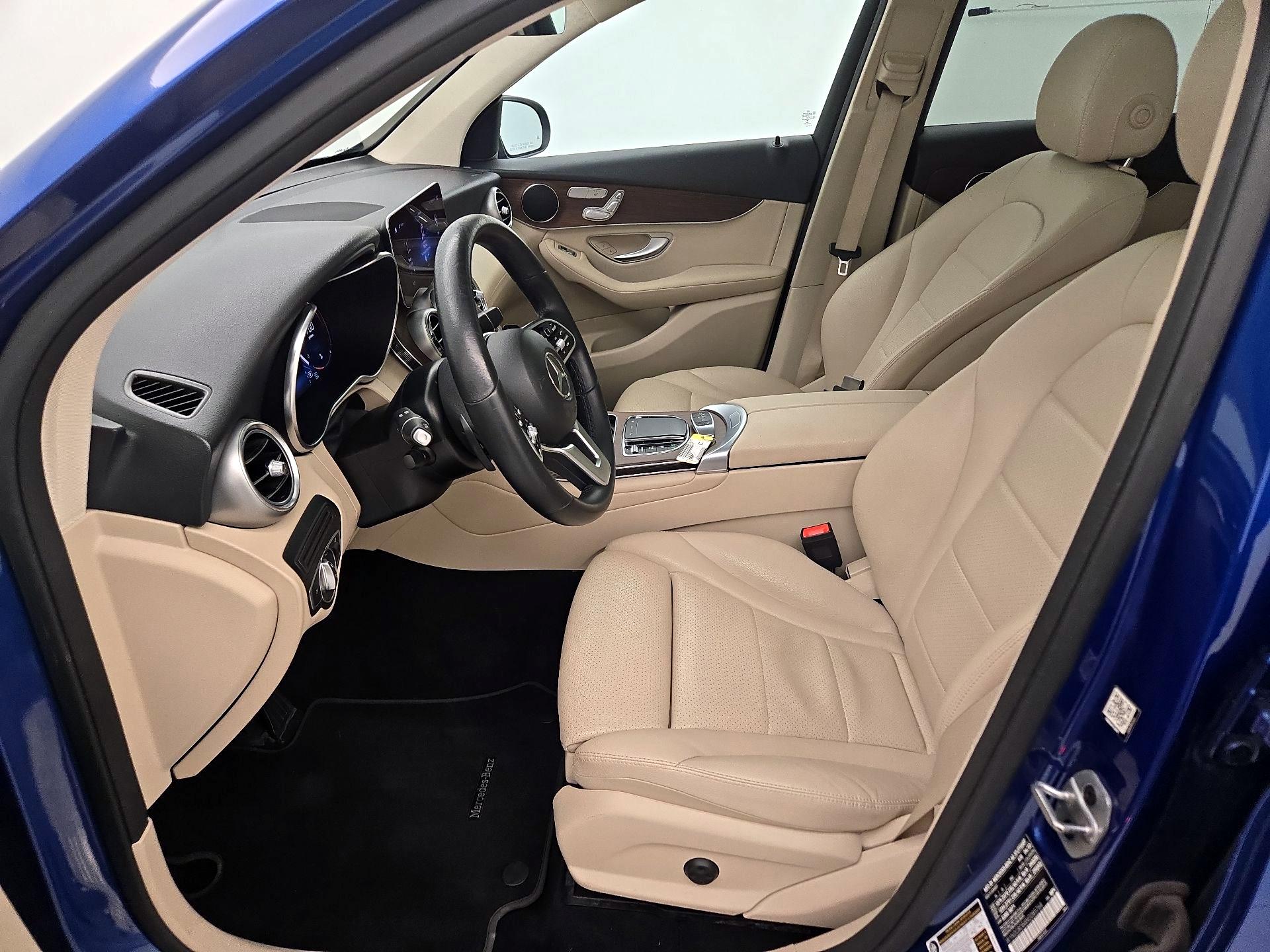 Thumbnail: 2022 Mercedes-Benz GLC - 11