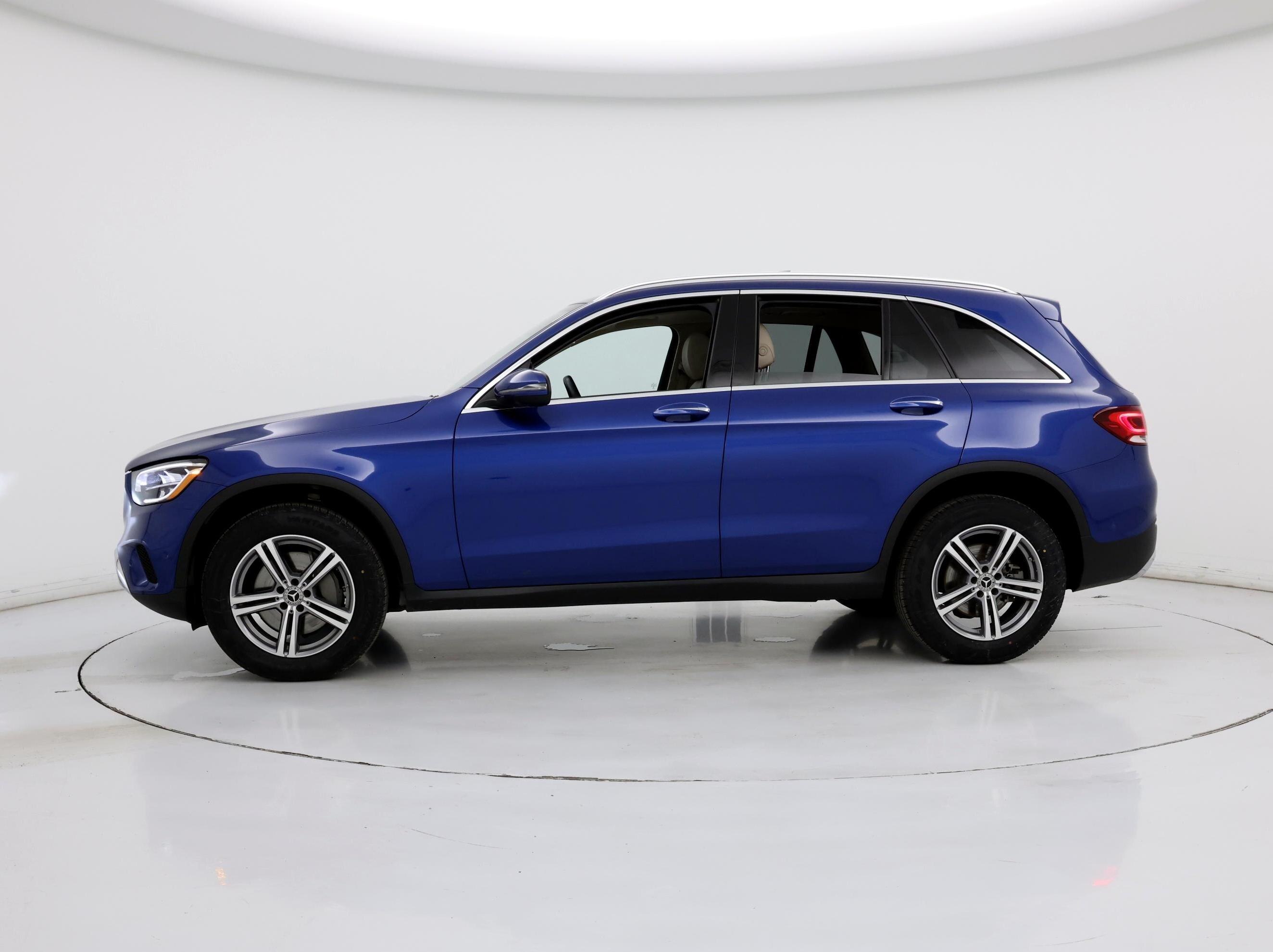 Thumbnail: 2022 Mercedes-Benz GLC - 3