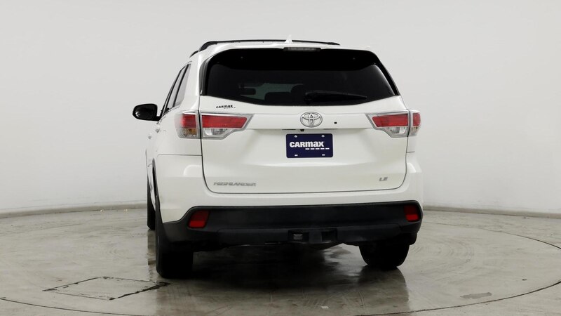 2015 Toyota Highlander LE 6