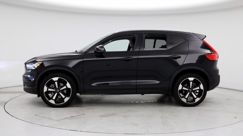 2021 Volvo XC40 T5 Momentum 3