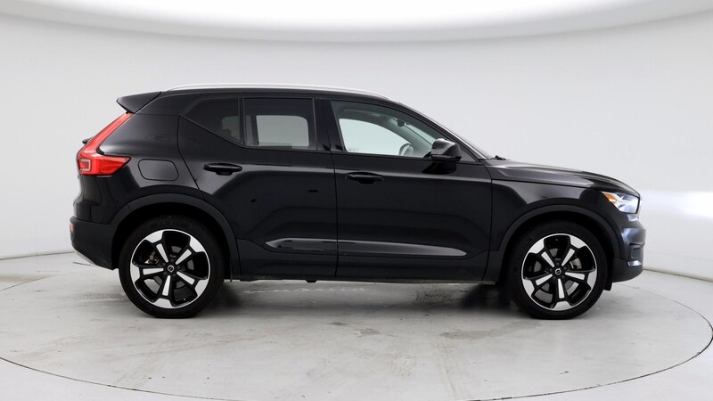 2021 Volvo XC40 T5 Momentum 7