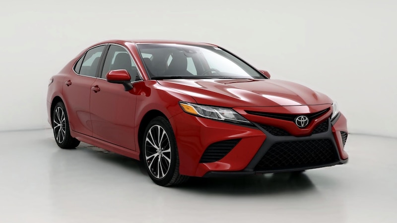 2019 Toyota Camry SE Hero Image