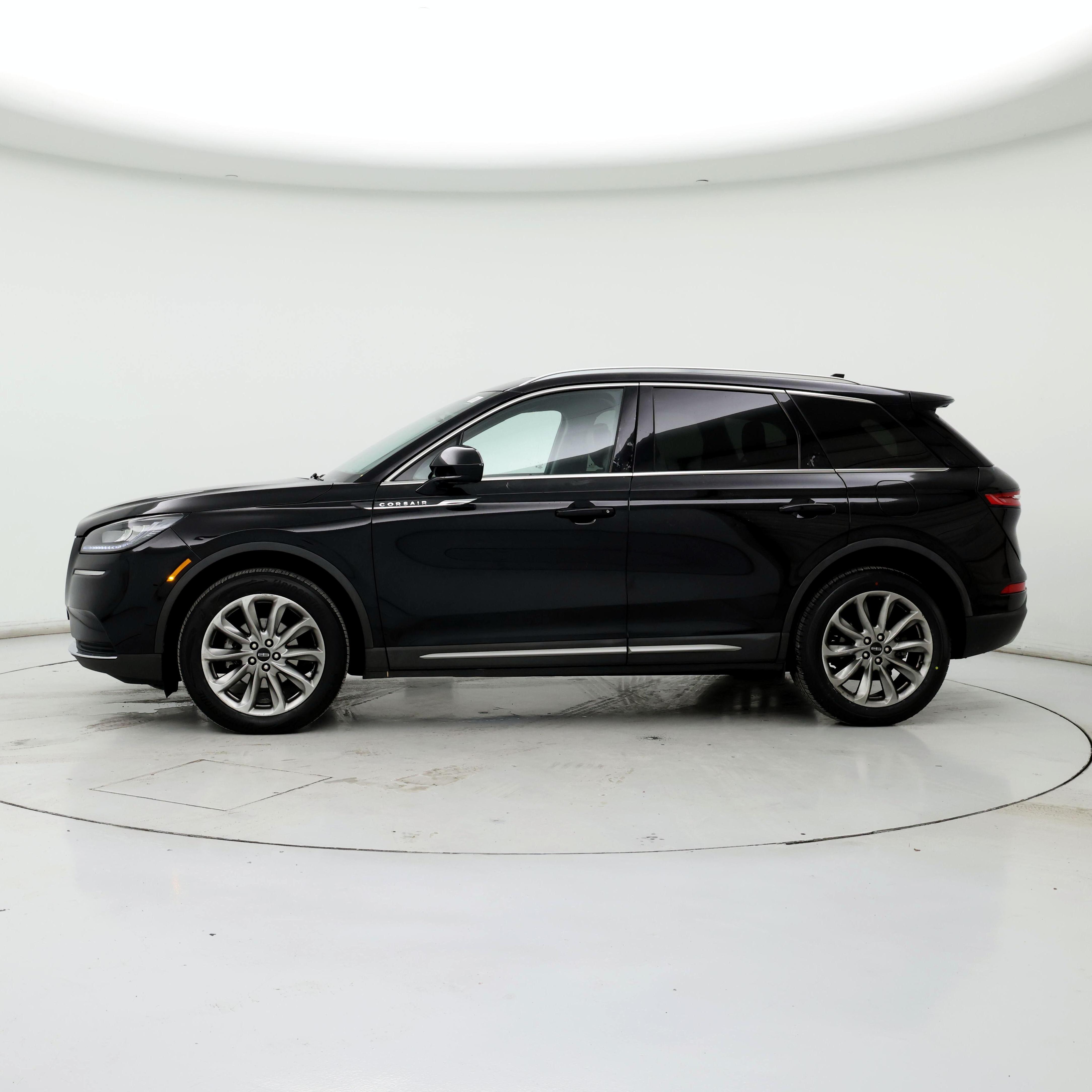 Thumbnail: 2020 Lincoln Corsair - 3