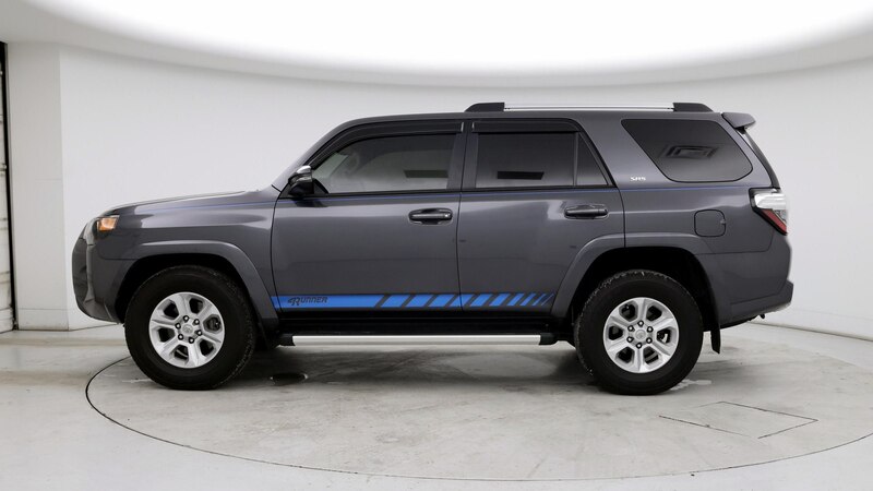 2023 Toyota 4Runner SR5 3