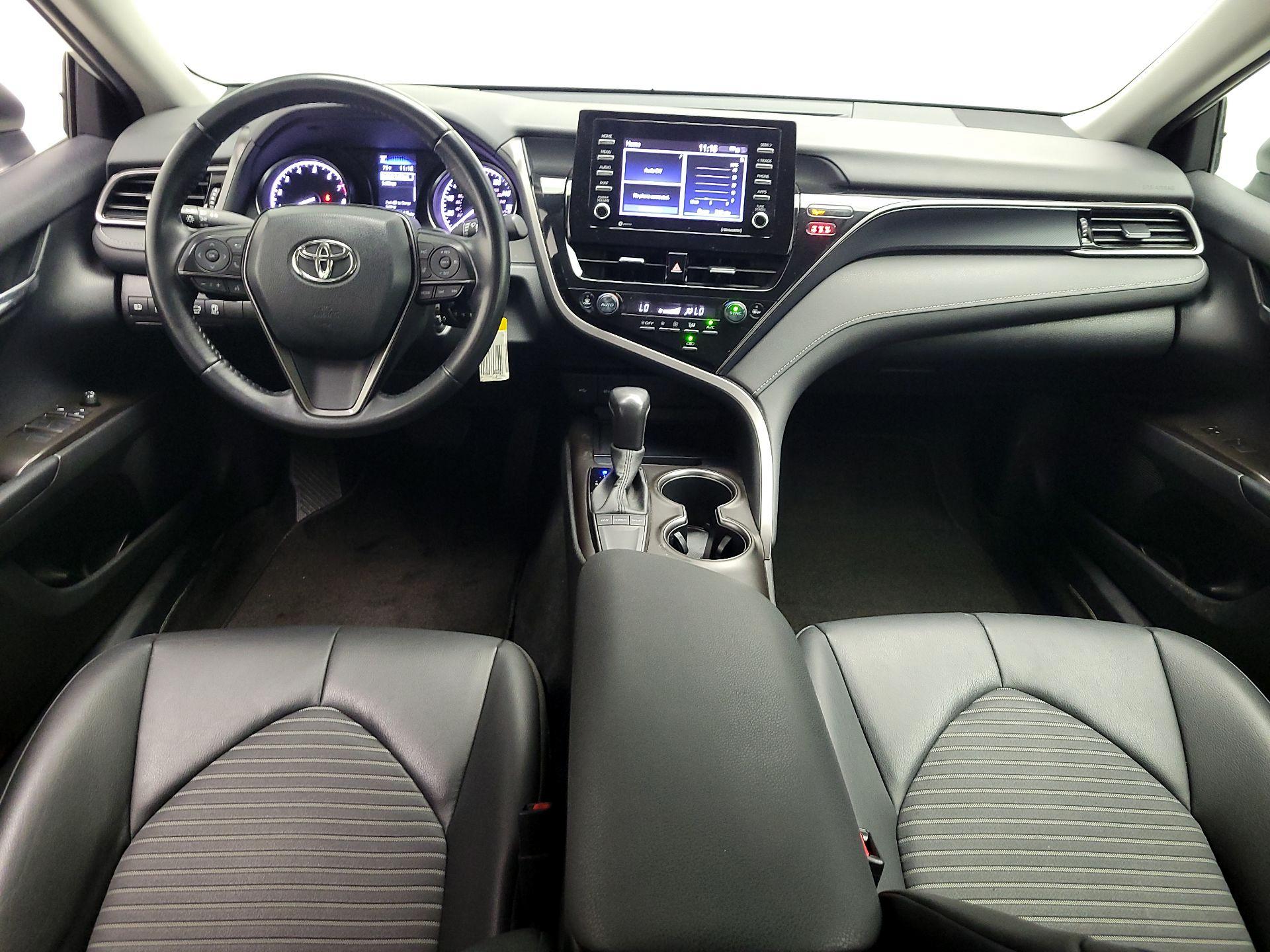 Thumbnail: 2022 Toyota Camry - 9