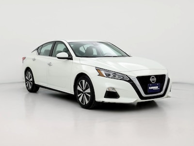 2022 Nissan Altima SV -
                Independence, MO