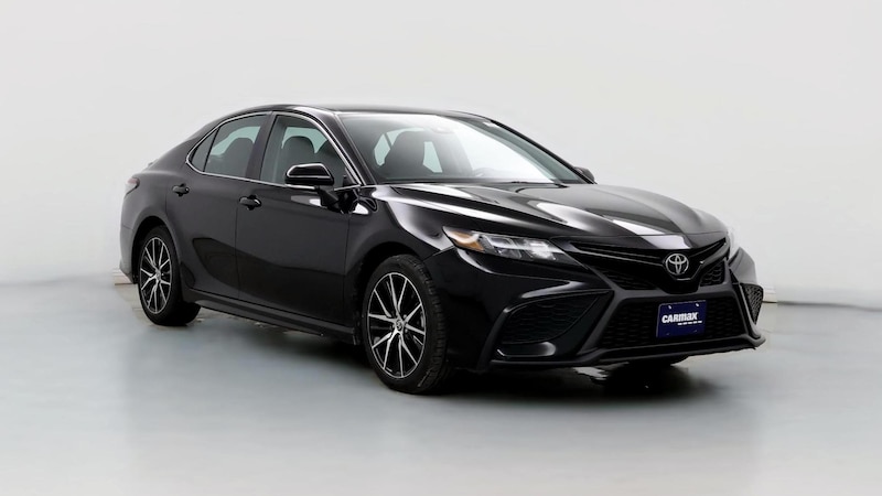 2023 Toyota Camry SE Hero Image