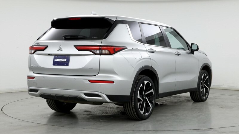 2023 Mitsubishi Outlander SE 8