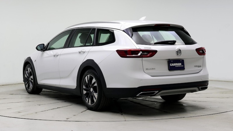 2018 Buick Regal Essence 2