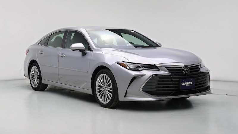 2019 Toyota Avalon Limited Hero Image