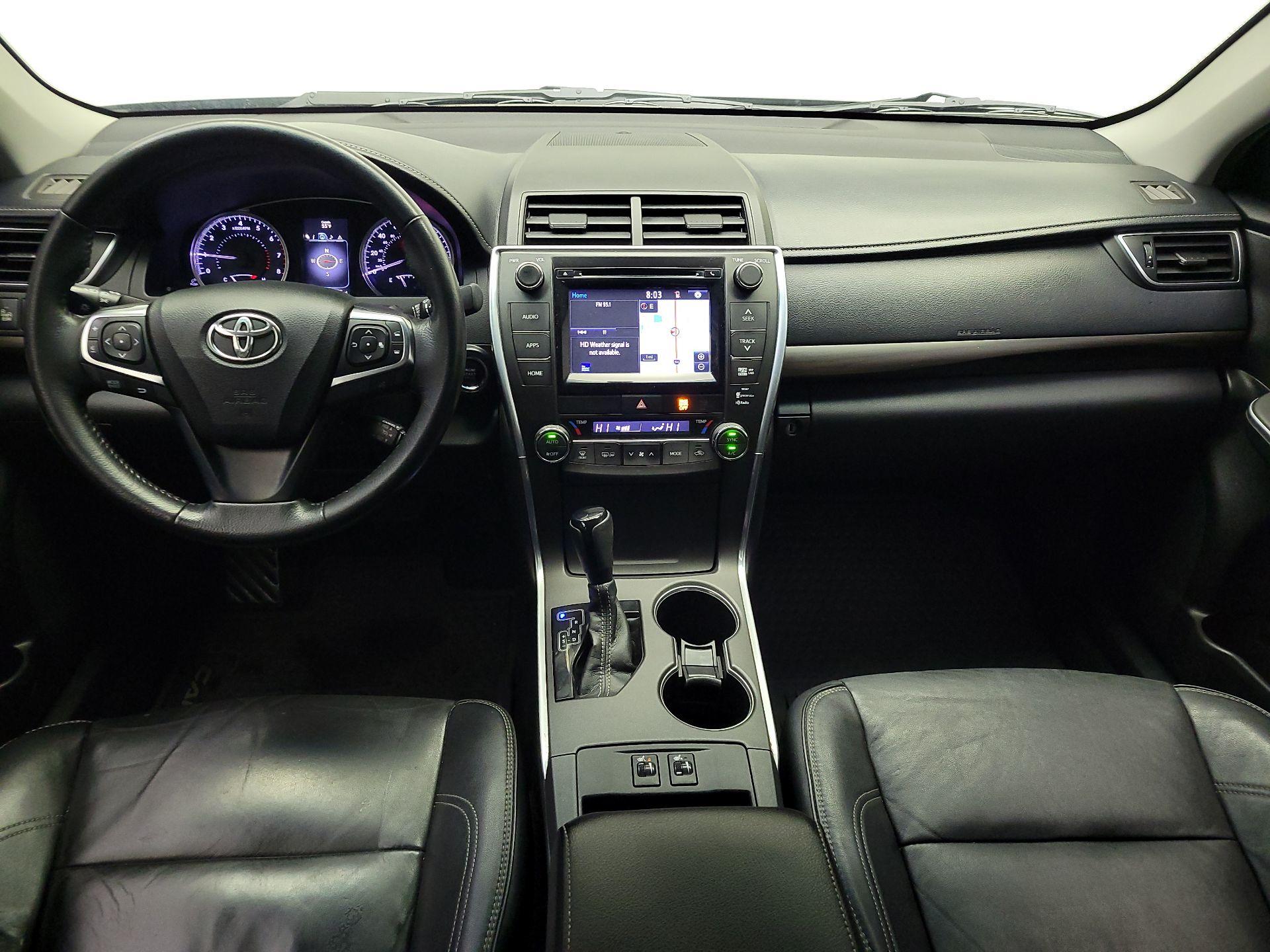 Thumbnail: 2015 Toyota Camry - 9