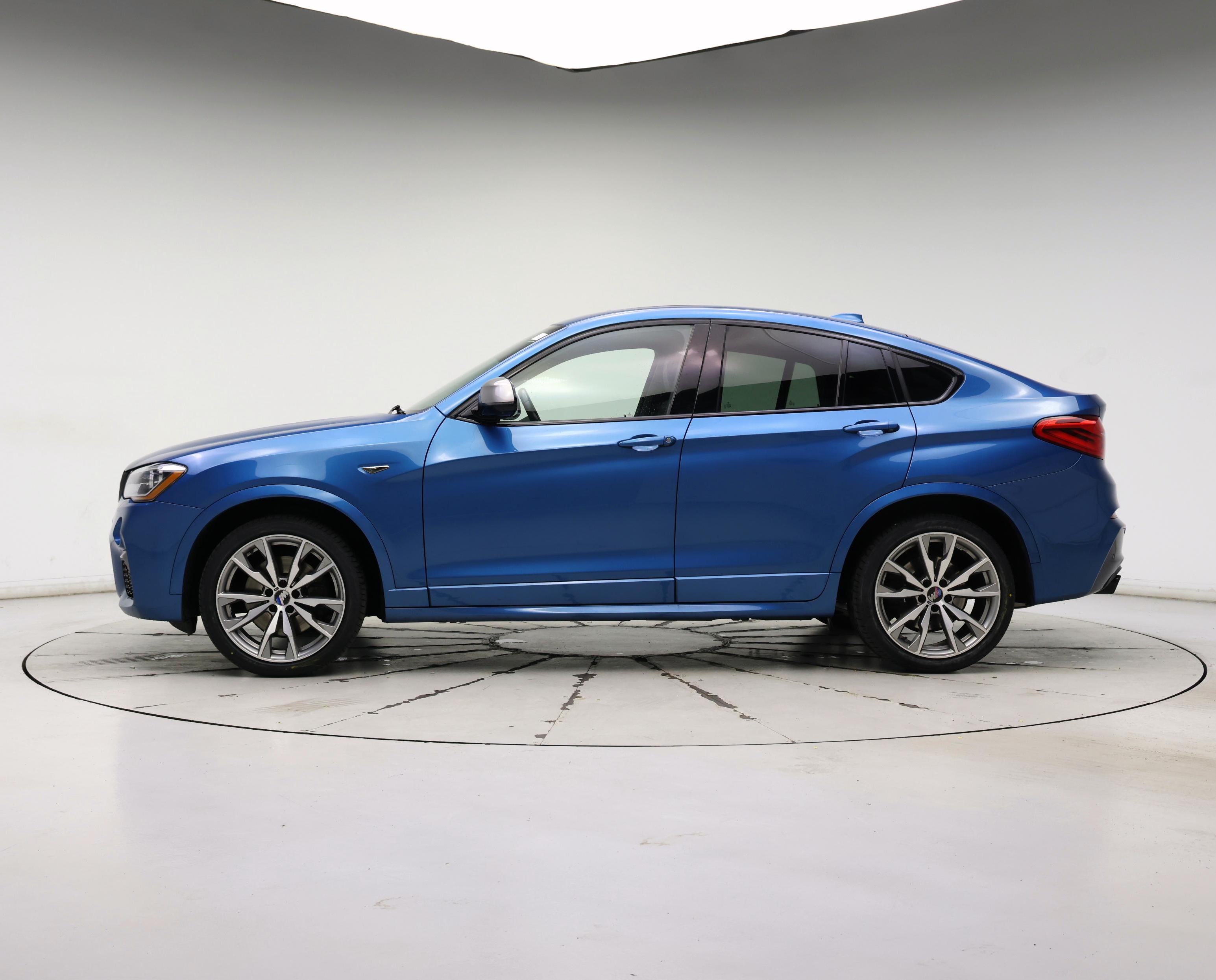 Thumbnail: 2017 BMW X4 - 3