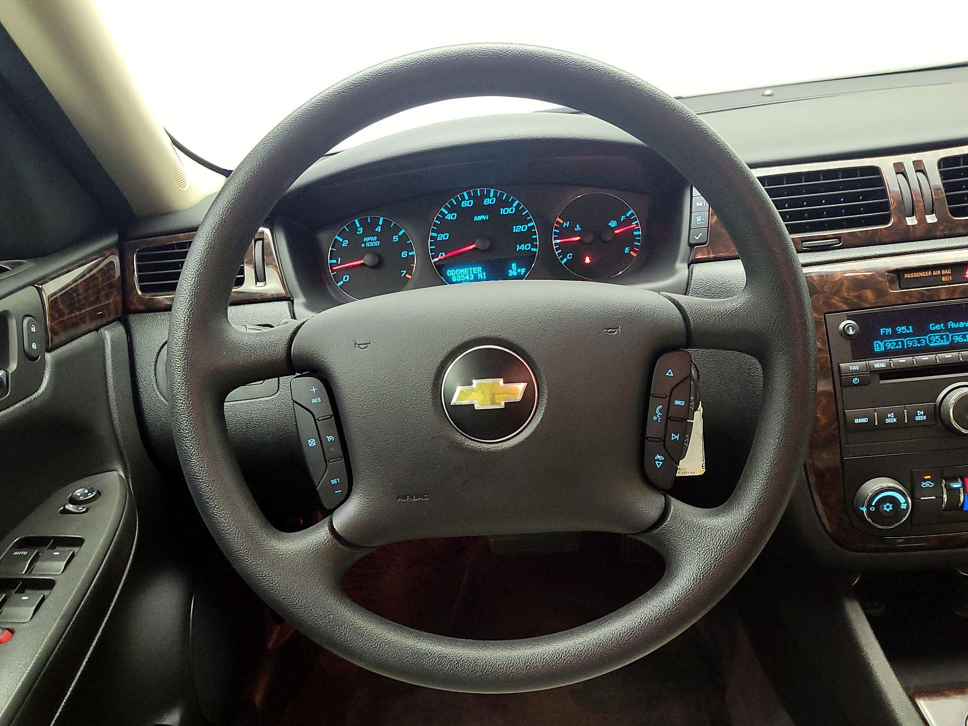 Thumbnail: 2016 Chevrolet Impala - 10