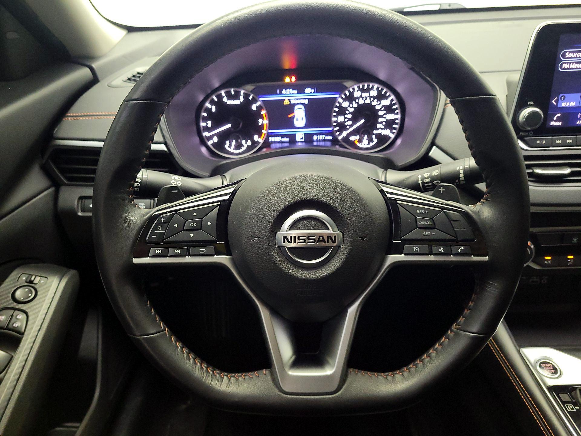 Thumbnail: 2021 Nissan Altima - 10