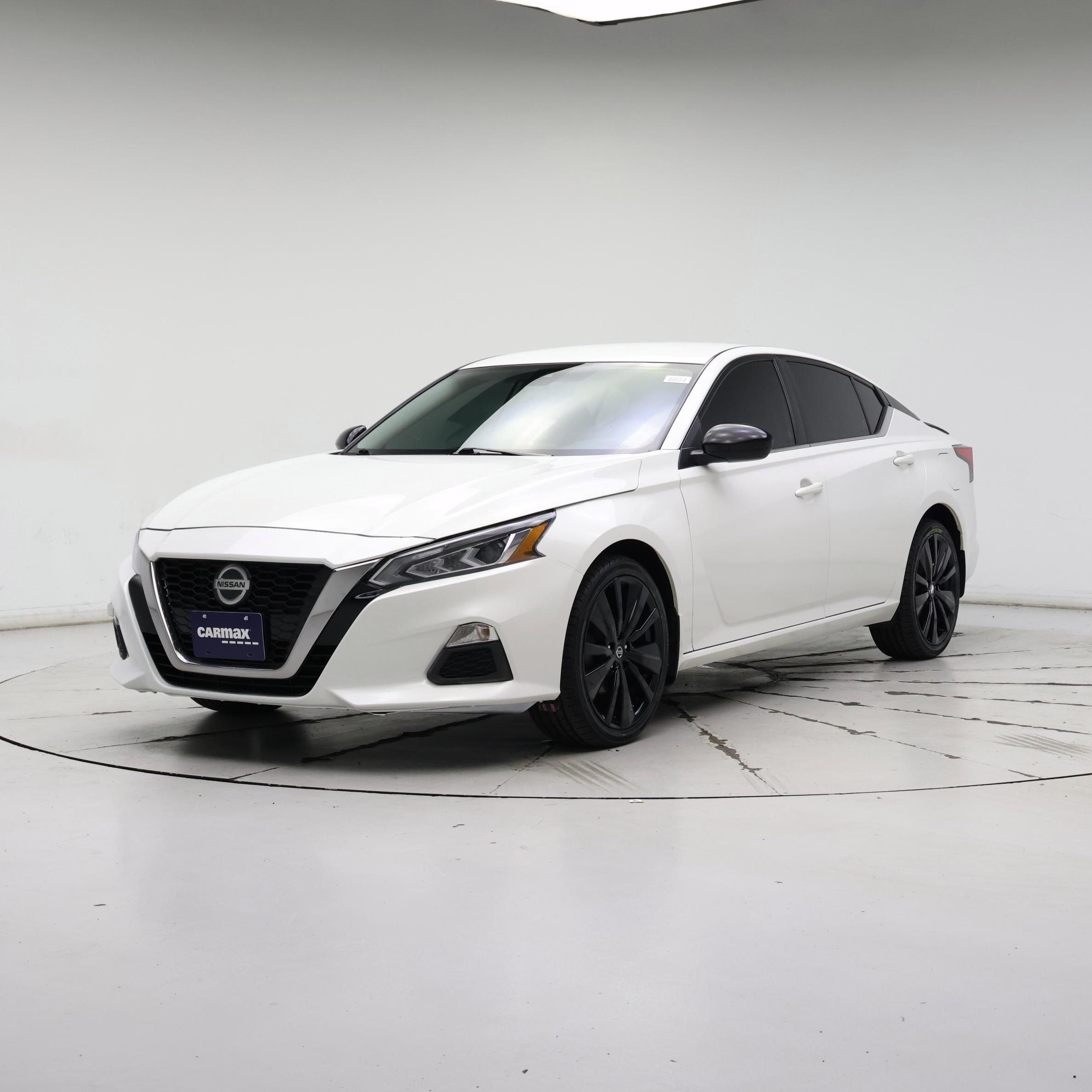 Thumbnail: 2021 Nissan Altima - 4