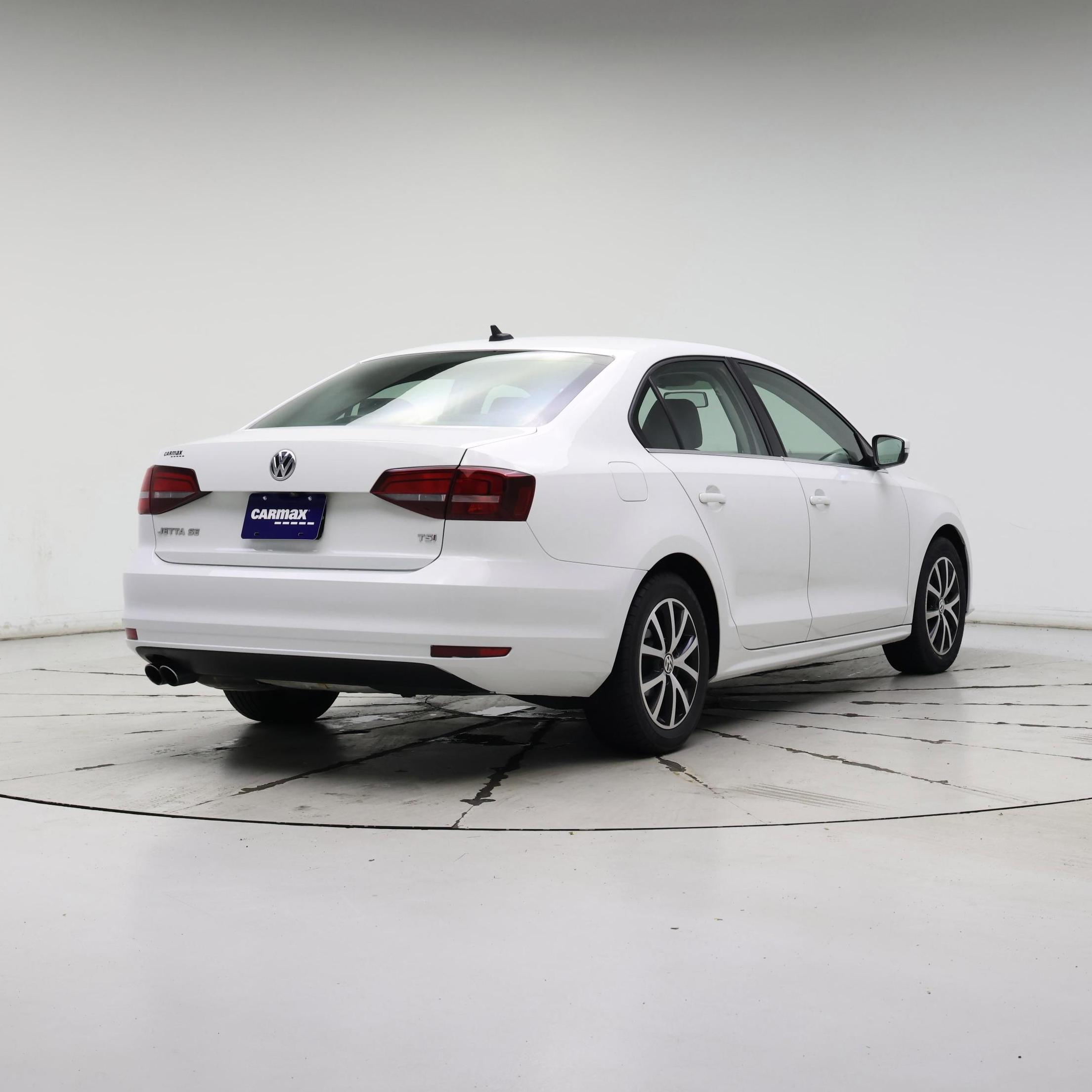 Thumbnail: 2017 Volkswagen Jetta - 8