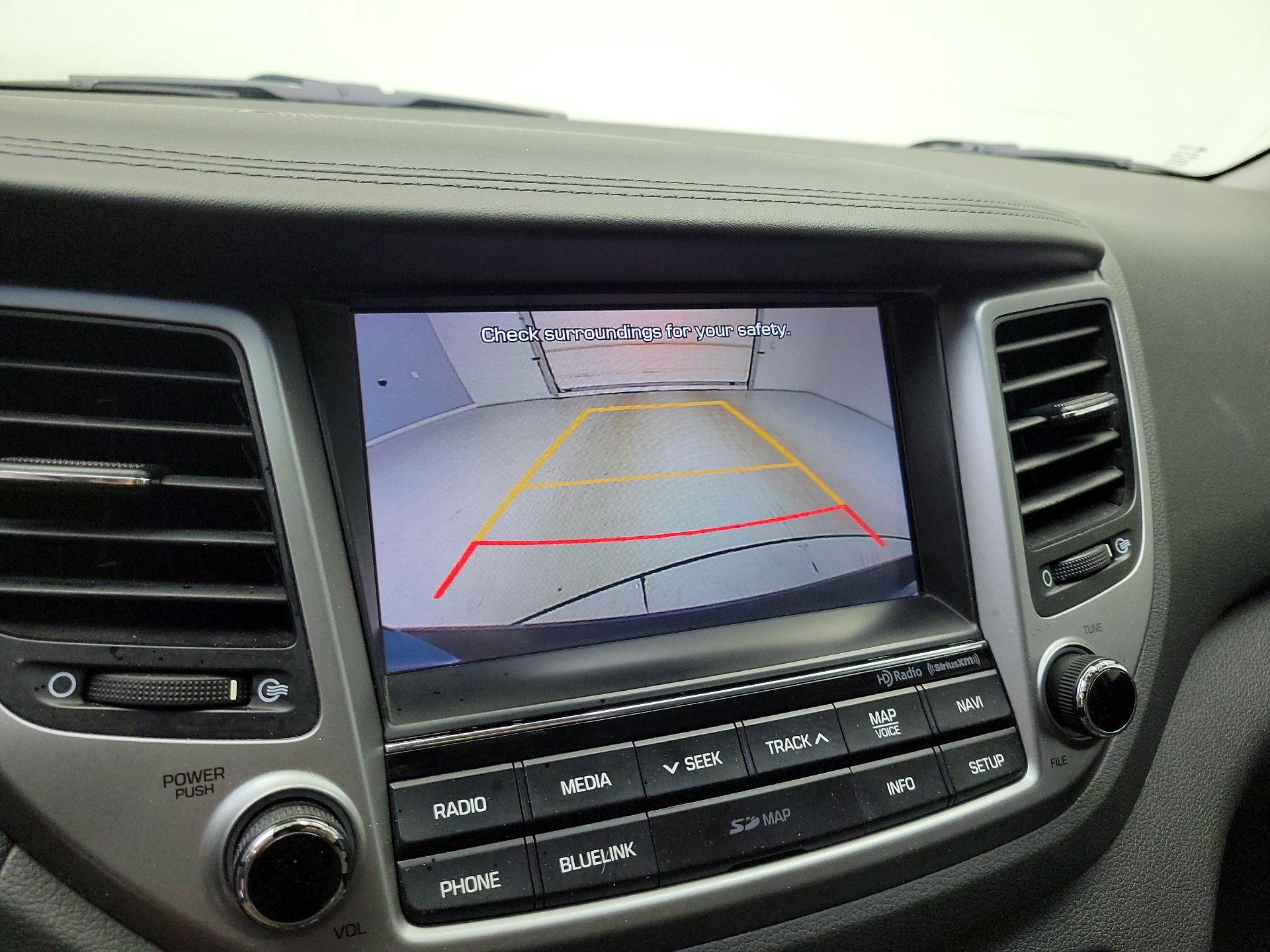 Thumbnail: 2016 Hyundai Tucson - 14