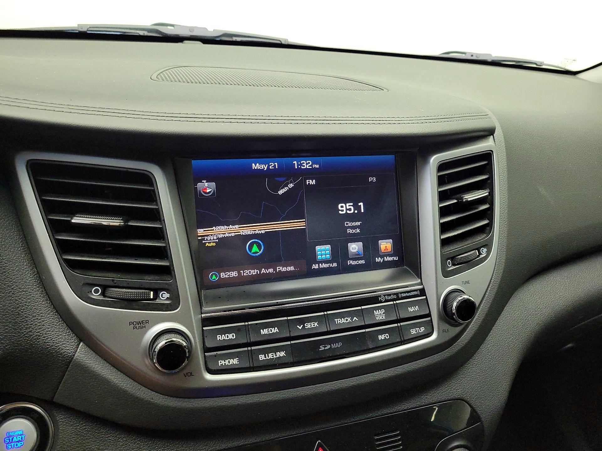 Thumbnail: 2016 Hyundai Tucson - 15