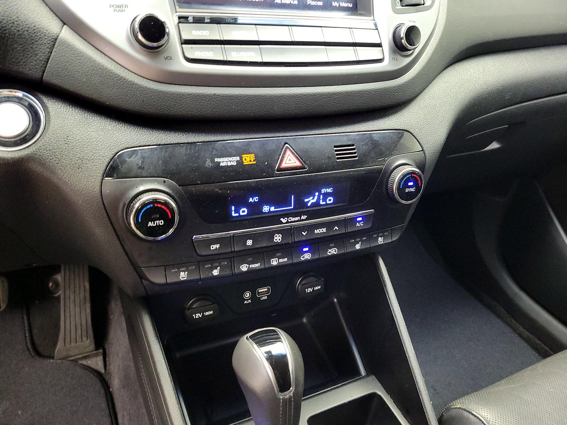 Thumbnail: 2016 Hyundai Tucson - 16