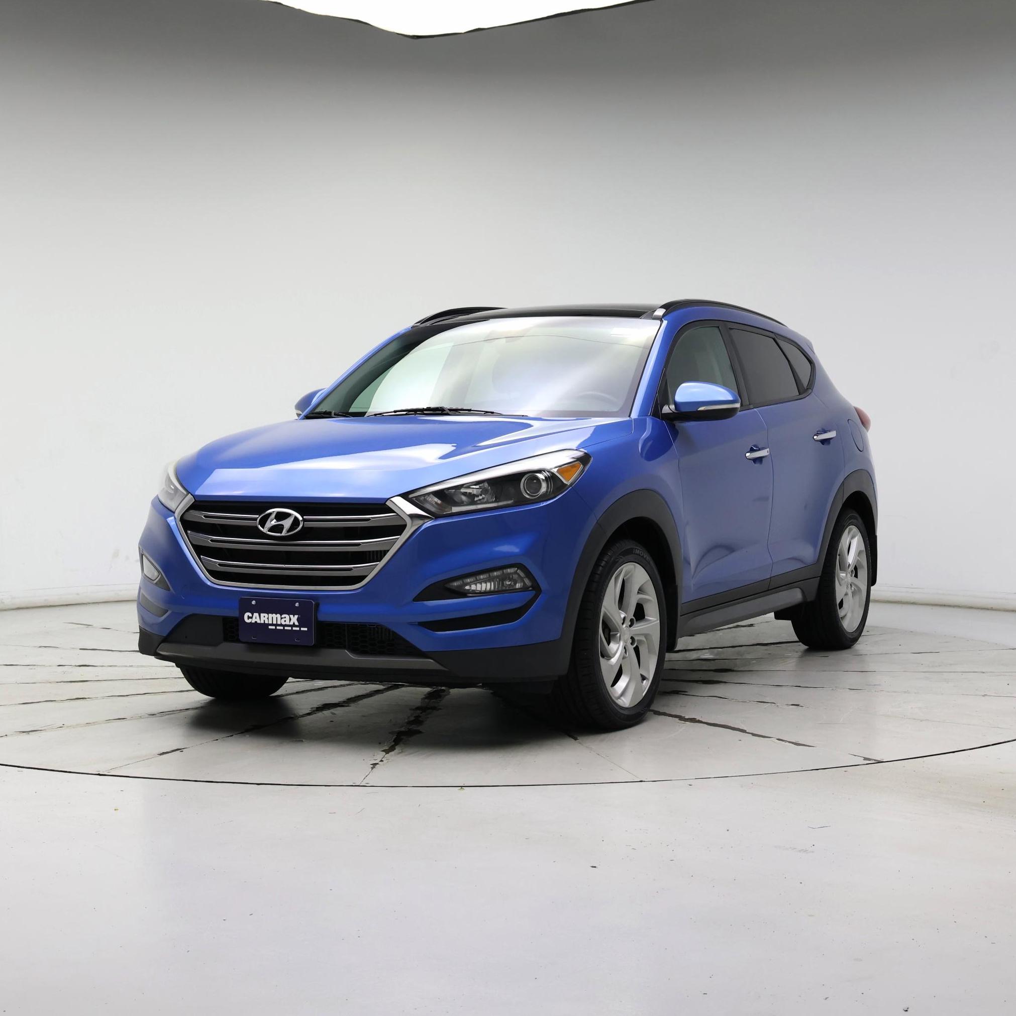 Thumbnail: 2016 Hyundai Tucson - 4
