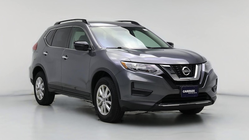 2017 Nissan Rogue SV Hero Image