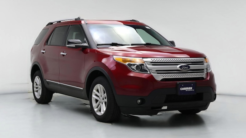 2015 Ford Explorer XLT Hero Image