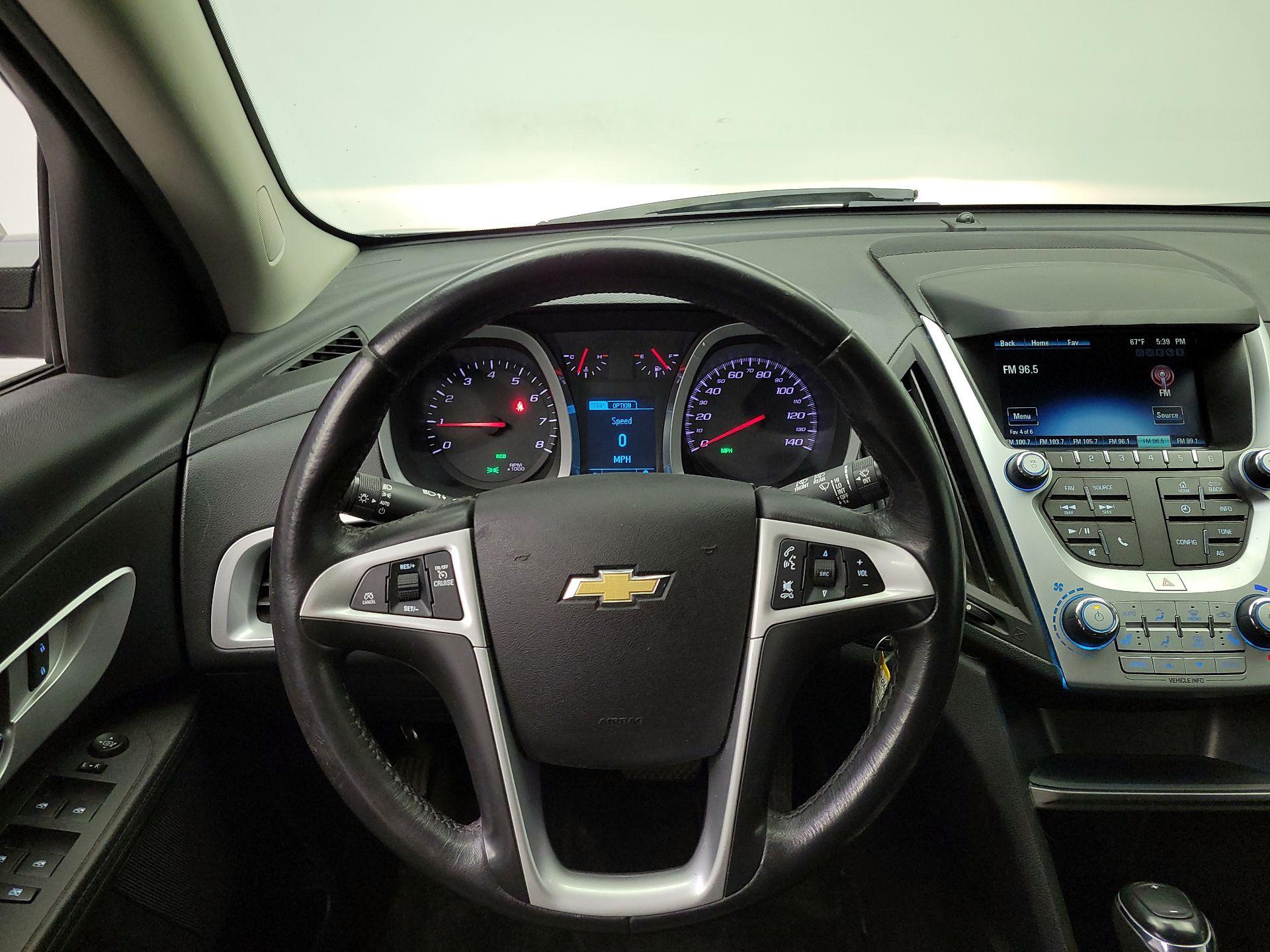 Thumbnail: 2017 Chevrolet Equinox - 10