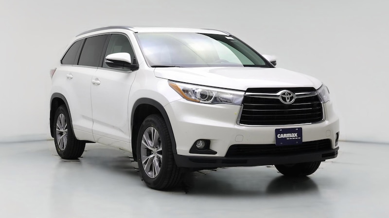 2015 Toyota Highlander XLE Hero Image