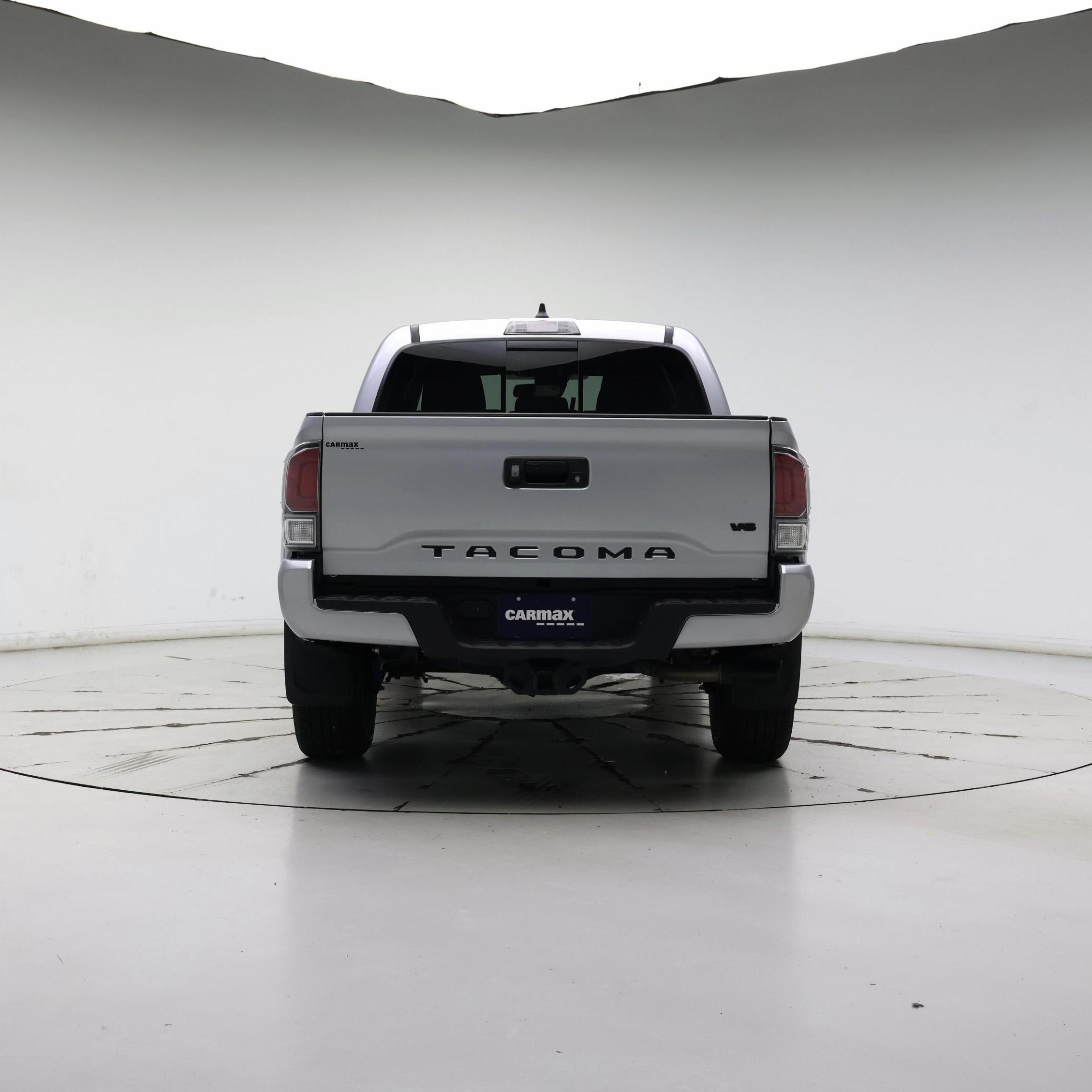 Thumbnail: 2022 Toyota Tacoma - 6