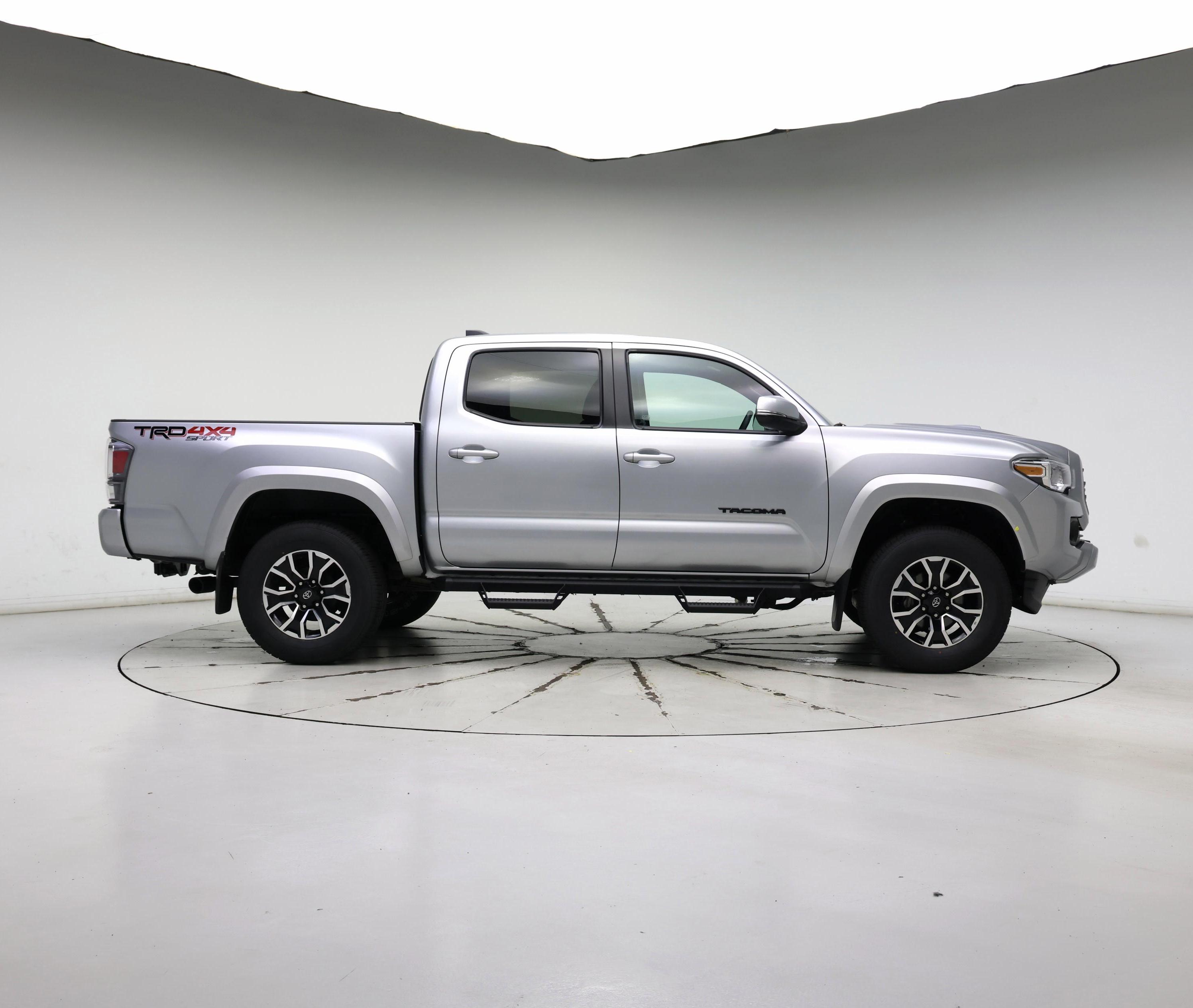 Thumbnail: 2022 Toyota Tacoma - 7