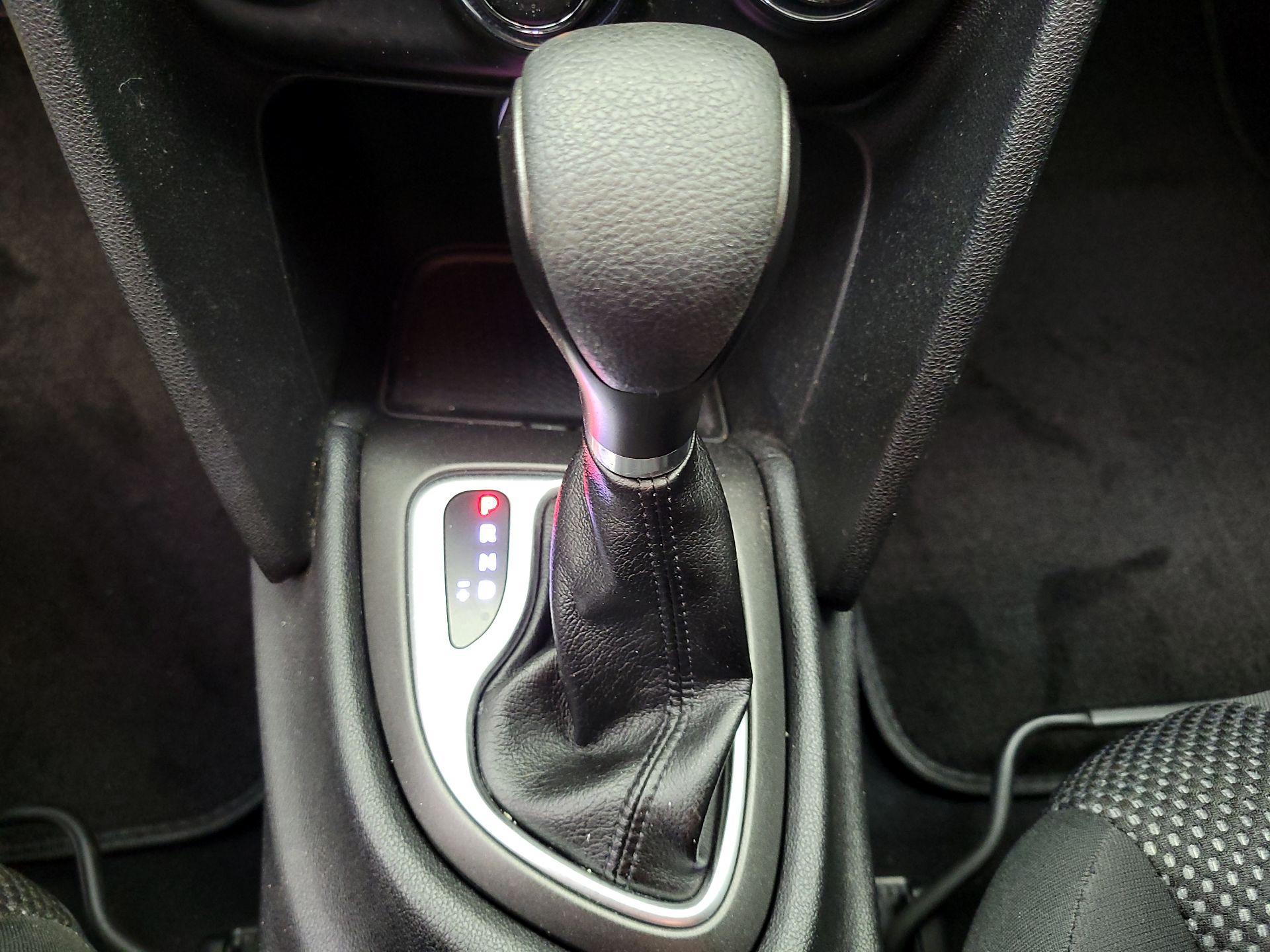 Thumbnail: 2016 Dodge Dart - 16
