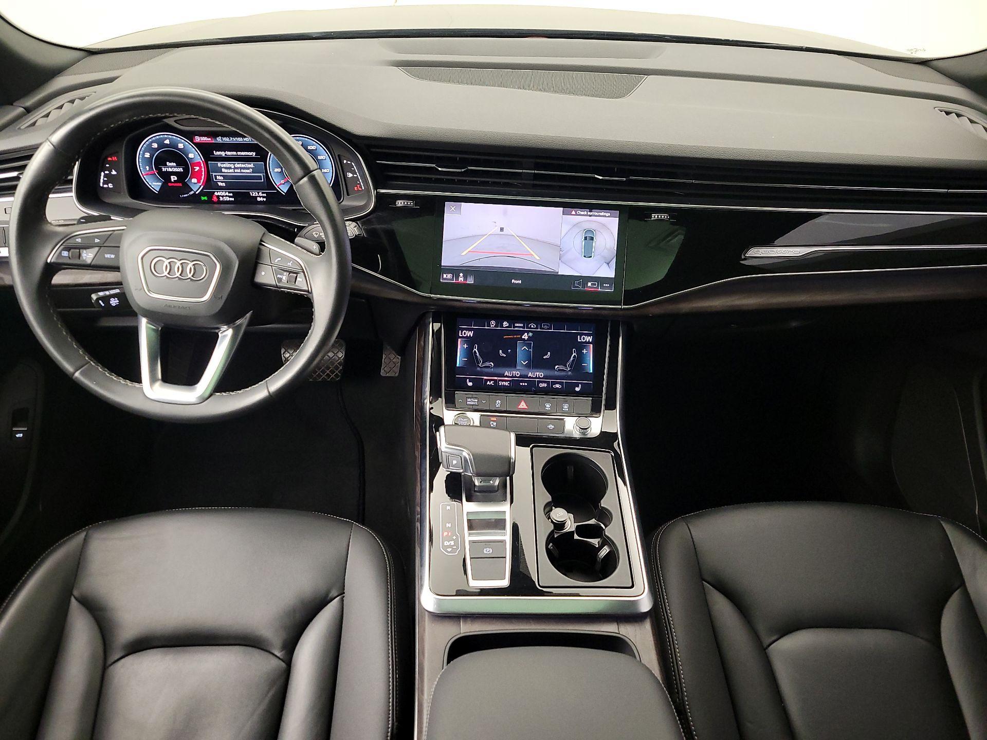 Thumbnail: 2021 Audi Q8 - 9