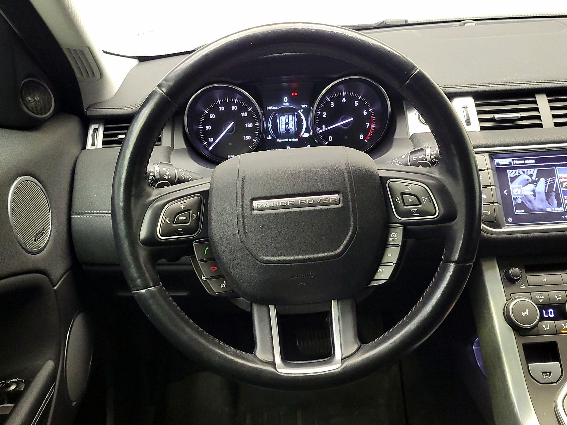 Thumbnail: 2016 Land Rover Range Rover Evoque - 10