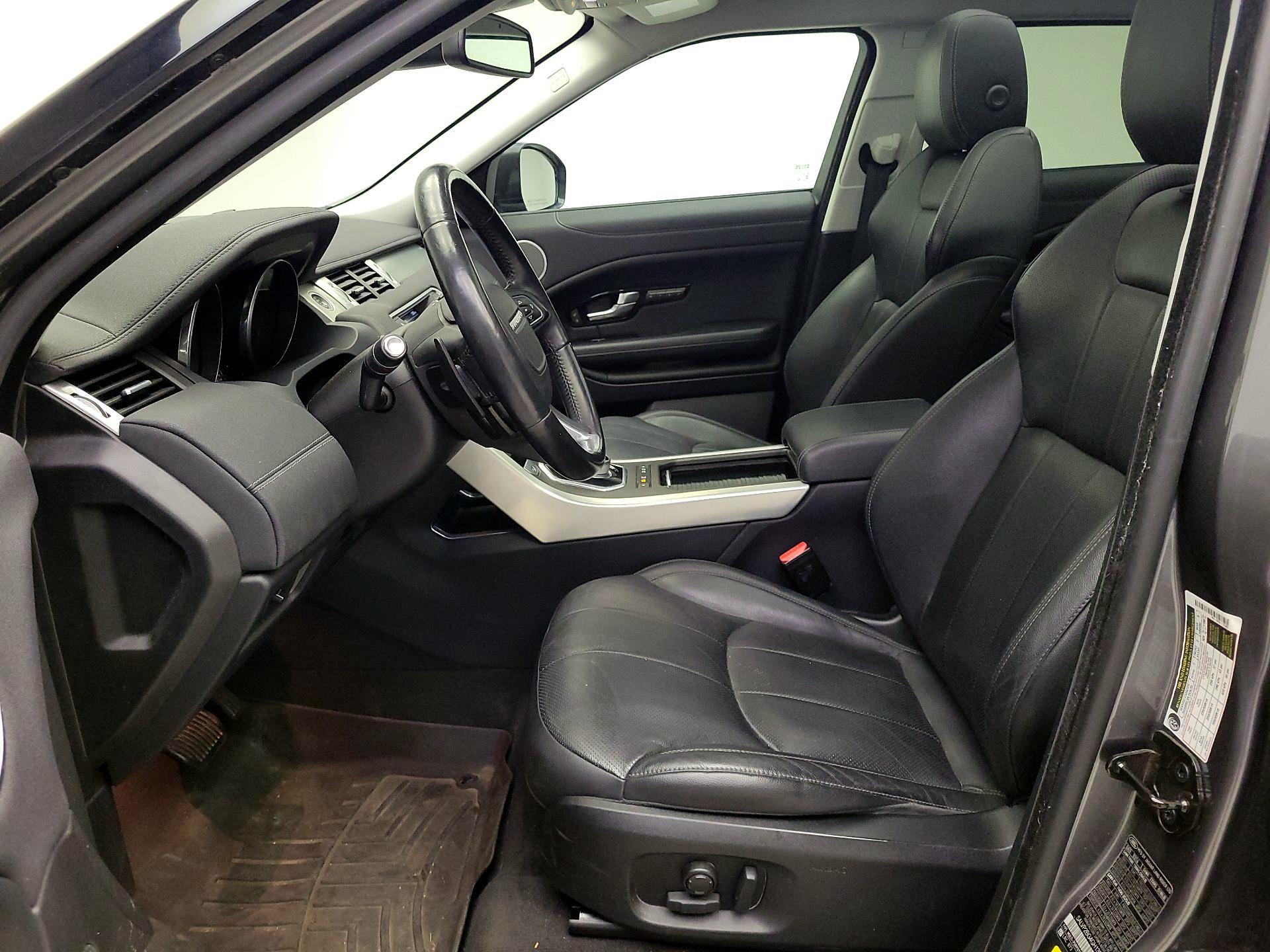 Thumbnail: 2016 Land Rover Range Rover Evoque - 11