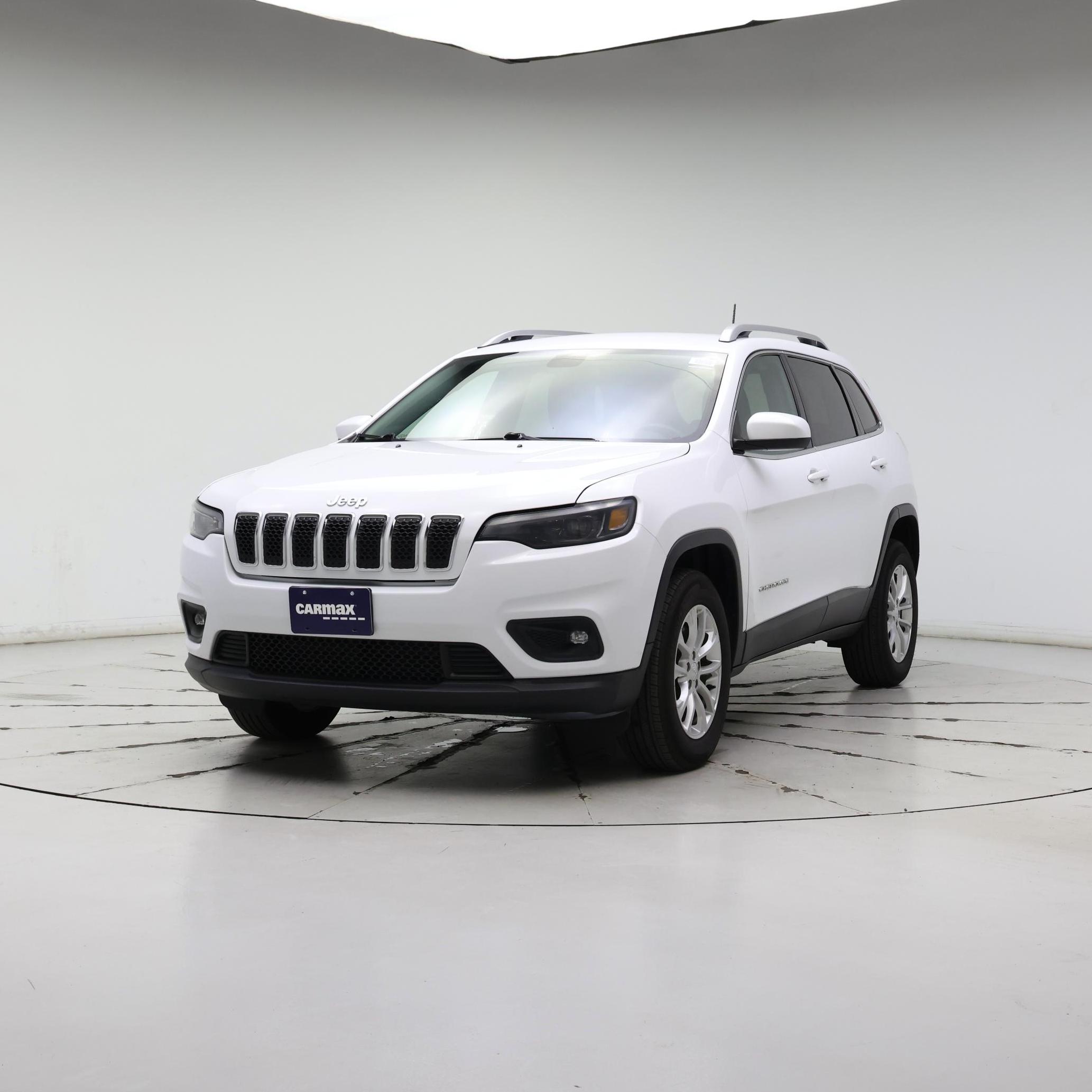 Thumbnail: 2019 Jeep Cherokee - 4