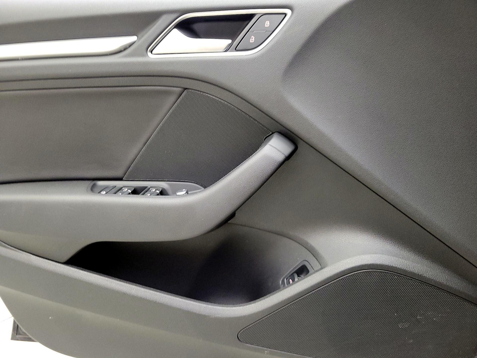 Thumbnail: 2016 Audi A3 - 12